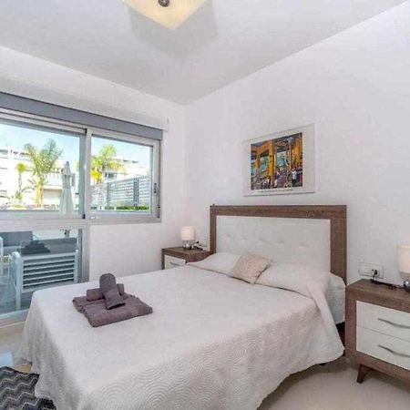 Espanhouse Caroline Bungalow Torrevieja Exterior photo