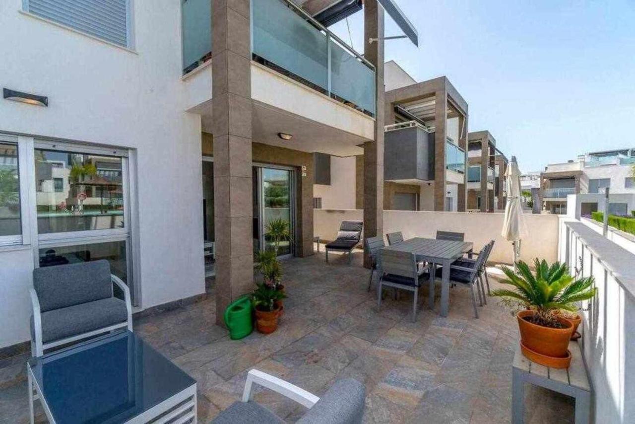 Espanhouse Caroline Bungalow Torrevieja Exterior photo
